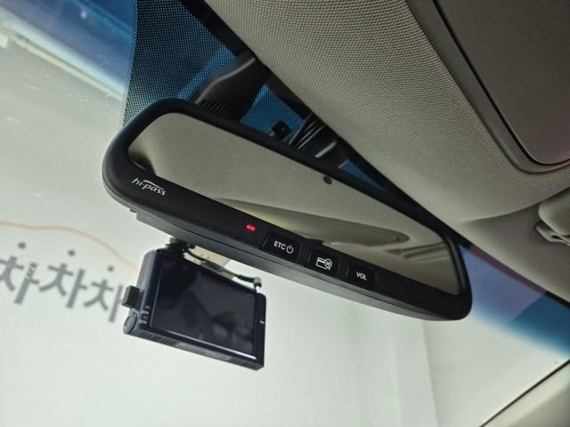 6041002065R16.jpg