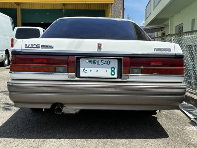 35da5e2495bdaff6a82b970e858804c2.jpg