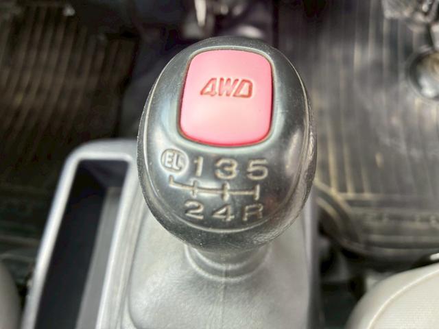 1201438A30260611W00214.jpg