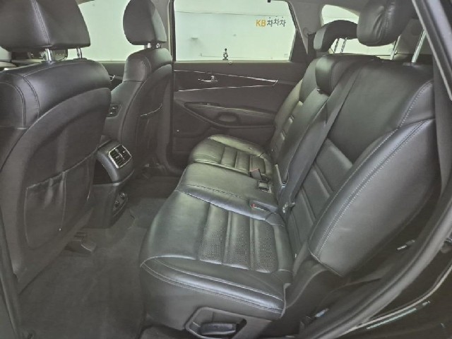6061500345R12.jpg