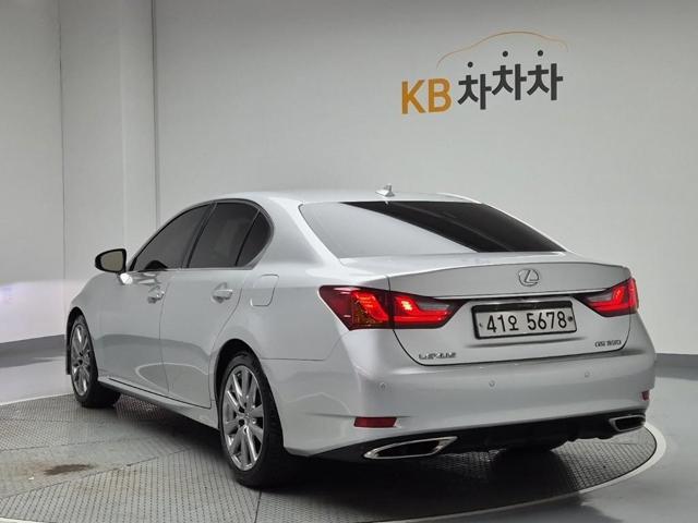 6051000308R2.jpg