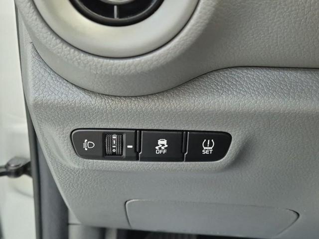 6041500611R15.jpg
