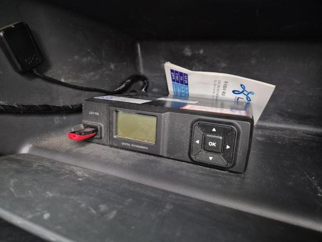 6031002924R16.jpg