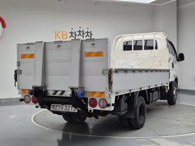 6031002924R3.jpg