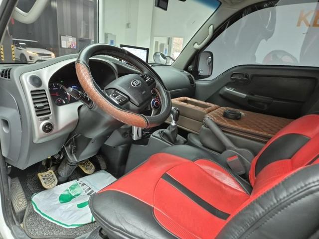6031002924R6.jpg
