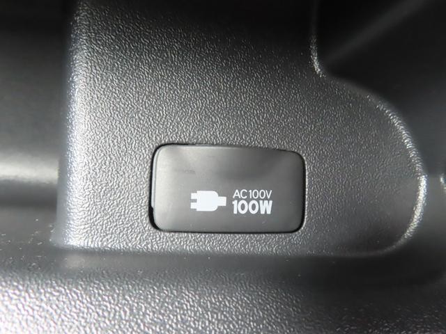 0561200A30260913W00510.jpg