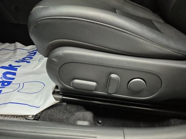 6041001449R18.jpg