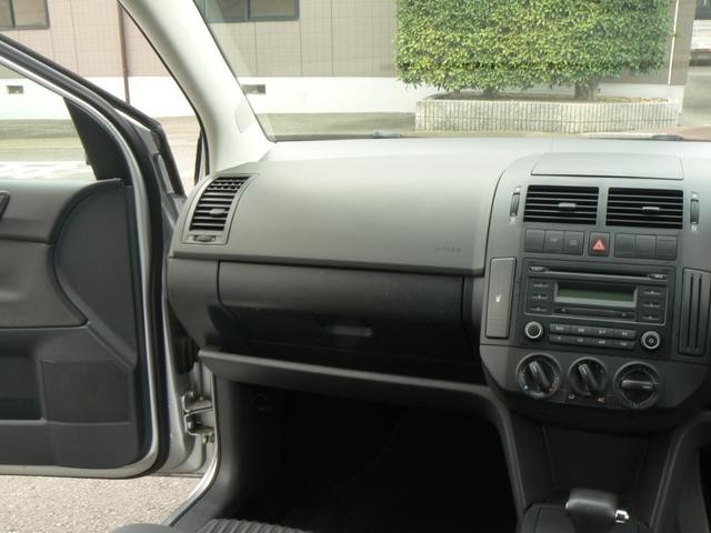 9730083A30260813W00113.jpg