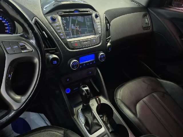 6081500366R10.jpg