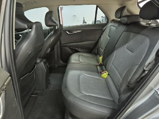 6081500302R12.jpg