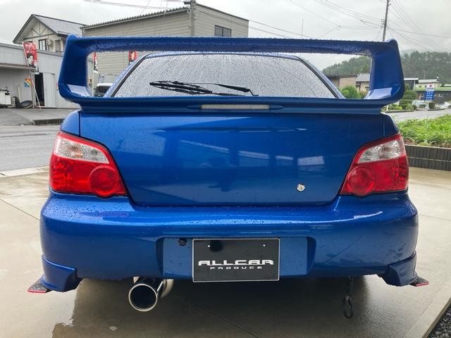 0910221A30260710W00205.jpg