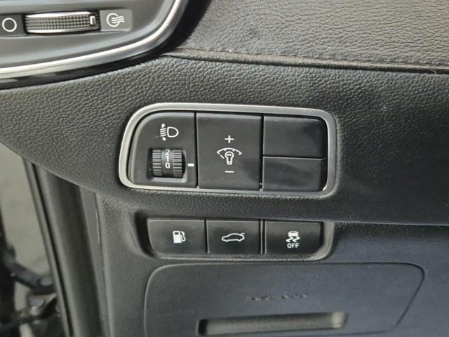 6041500640R17.jpg
