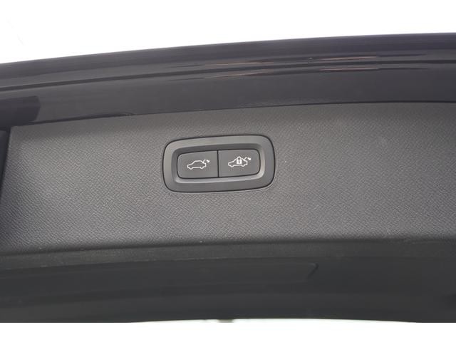 9200477A30260903W00216.jpg