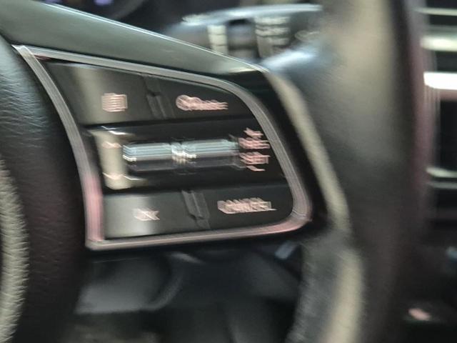6041501103R15.jpg