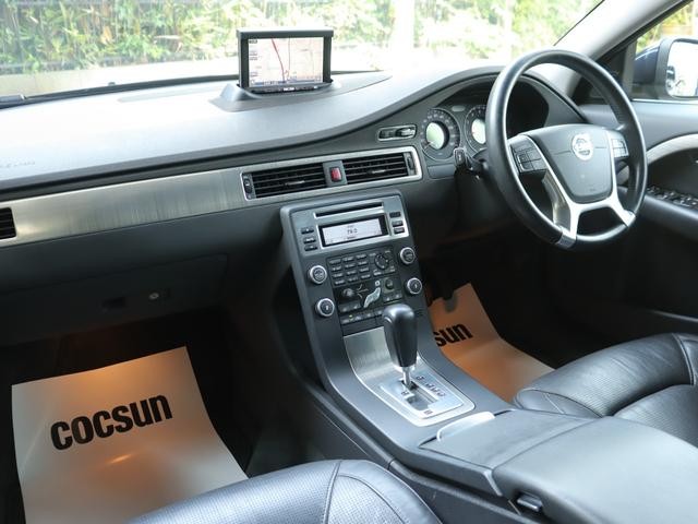 9540058A30260824W00116.jpg