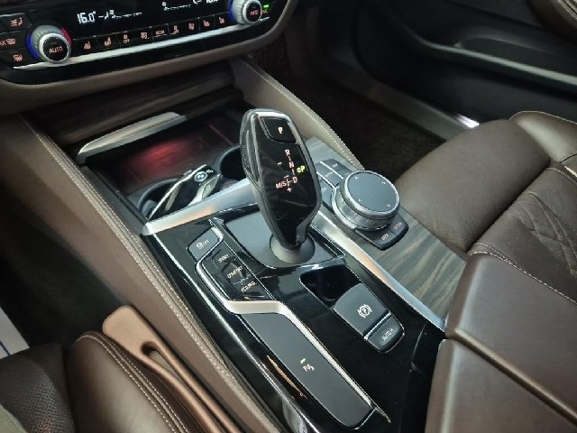 6051501099R8.jpg