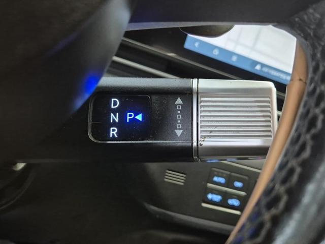 6041500405R8.jpg