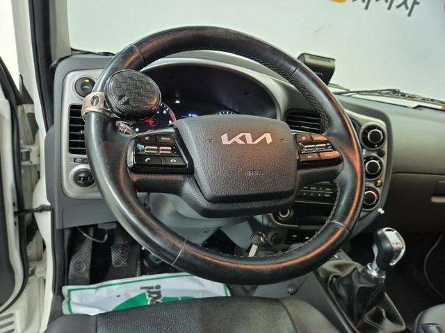 6041001557R8.jpg