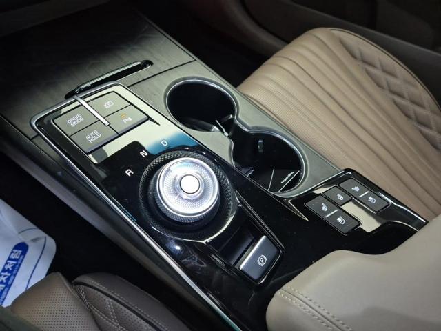 6051500217R8.jpg