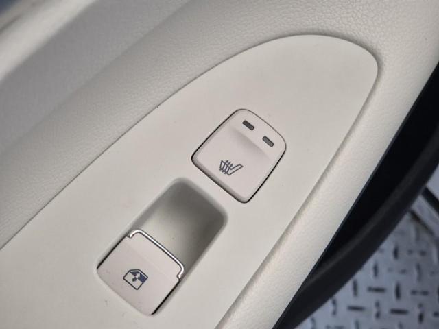 6041501352R19.jpg
