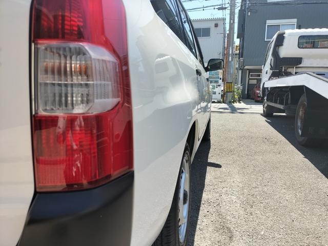0703733A30260510W00113.jpg