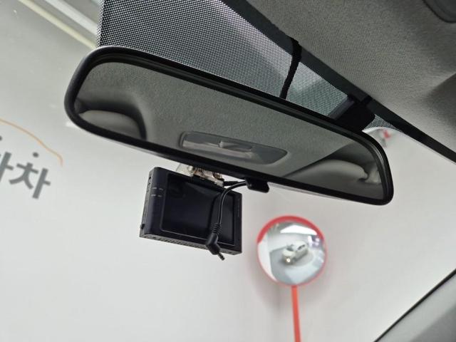 6041001235R16.jpg