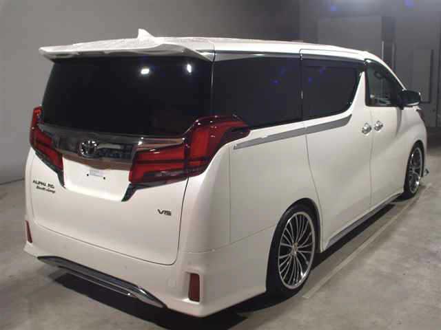 5ce9ddc2cc213af6abbff27eab15489d.jpg