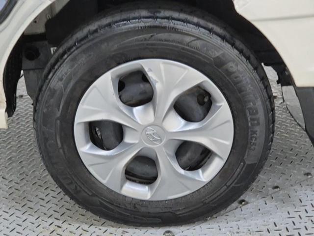 6041501583R17.jpg