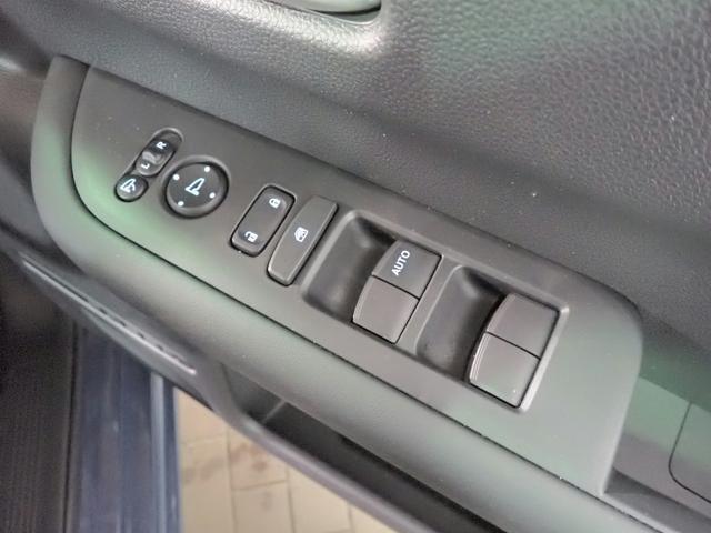 0201190A30260216W00215.jpg