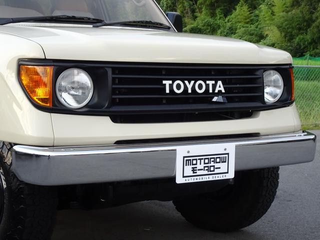 0730175A30260831W00115.jpg
