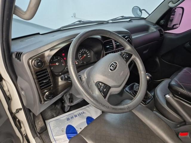 6031003081R6.jpg