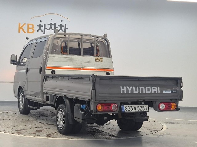 6081500743R2.jpg