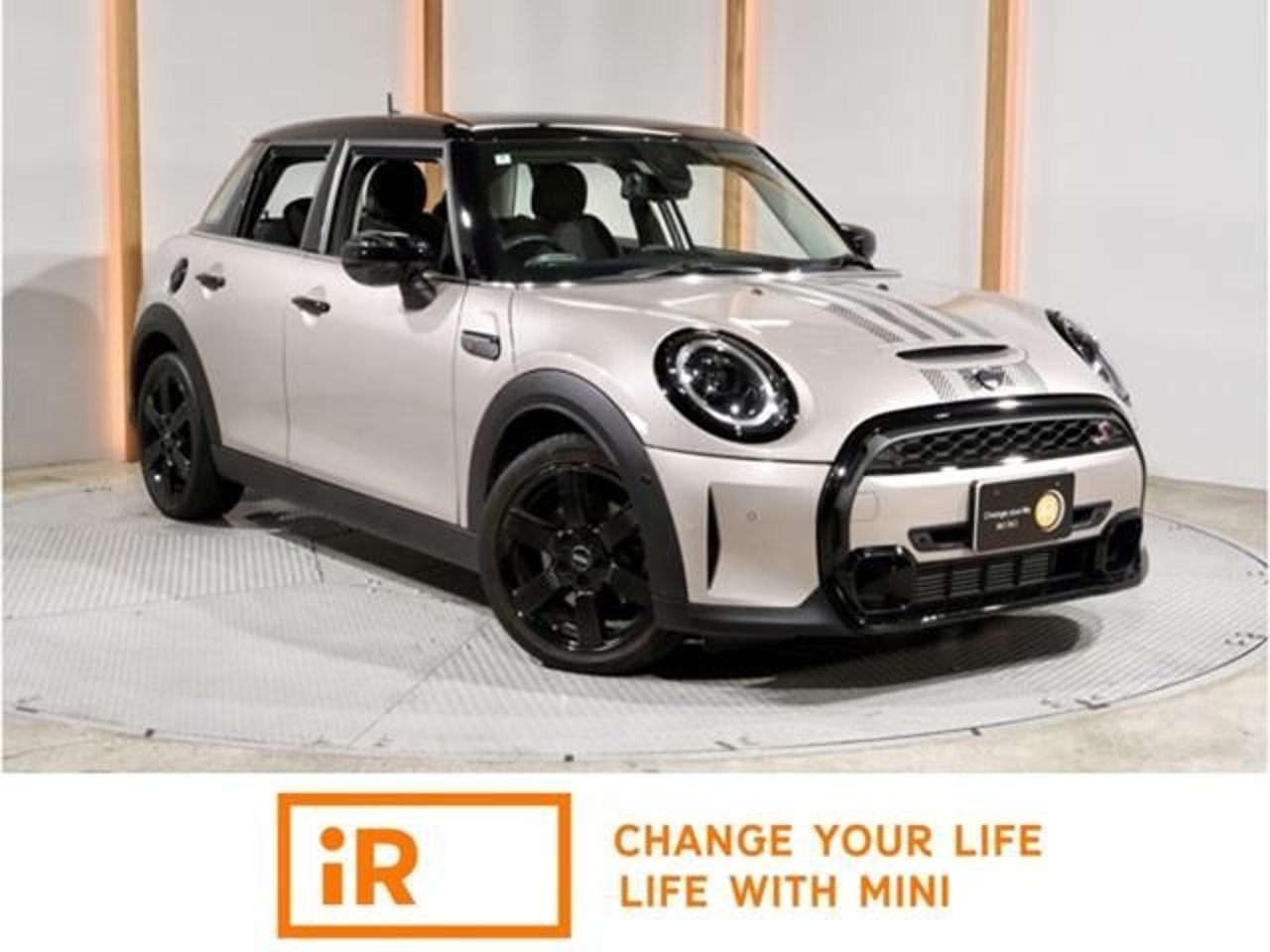 2022 BMW Mini, photo 1 of 1