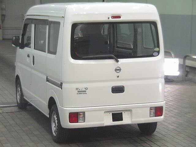 bfe9a6ac8bf3f2f511905e35185ac3de.jpg