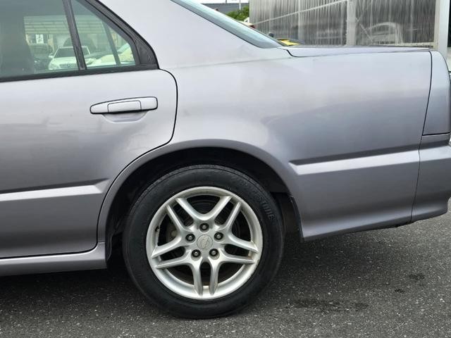 9540151A30260903W00107.jpg