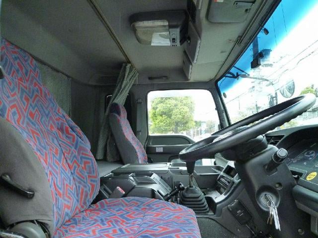 17beb1a287ae95ca729feac72847cf5a.jpg