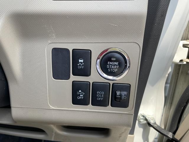 1000414A30260730W00209.jpg