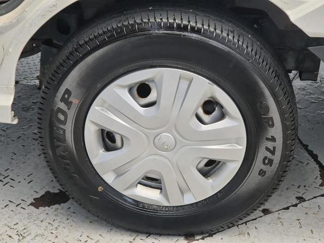 6031501882R16.jpg