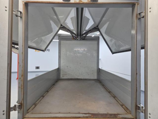 6031500936R17.jpg