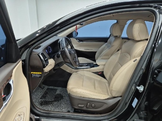 6071000345R11.jpg