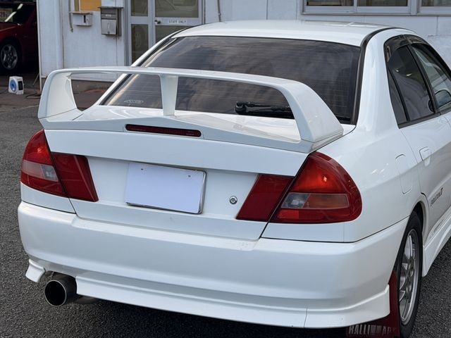 c460bb014a967f7842f4787c43716999.jpg