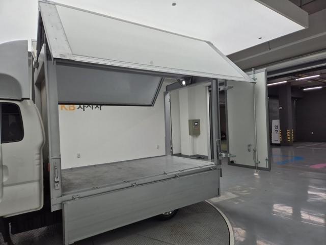 5101001386R17.jpg