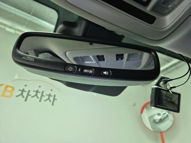 5111001849R17.jpg