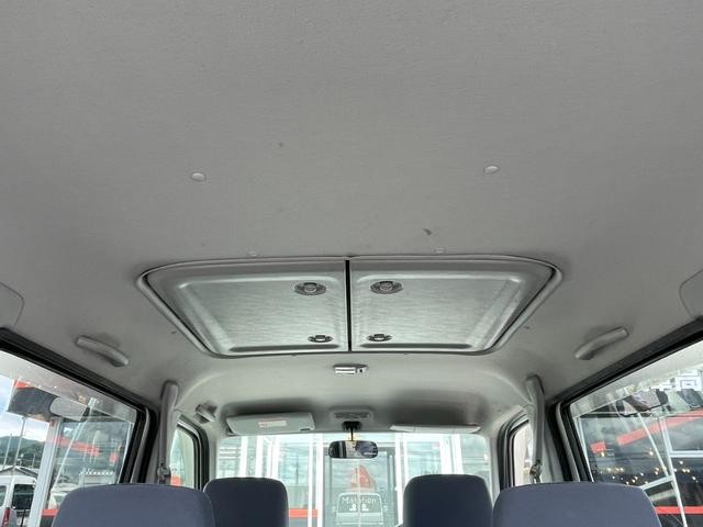 0901194A30260903W00211.jpg