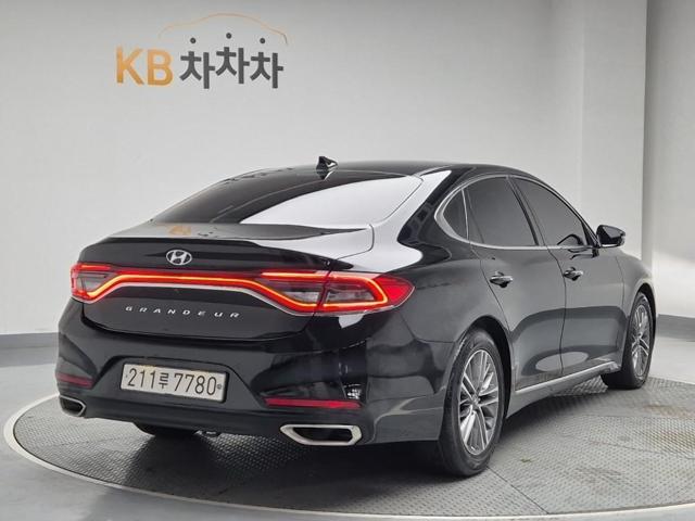 5121000976R3.jpg