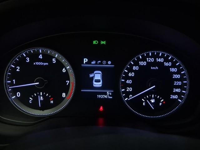5121000976R6.jpg