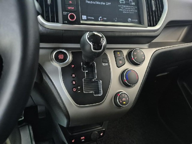 6051501822R8.jpg