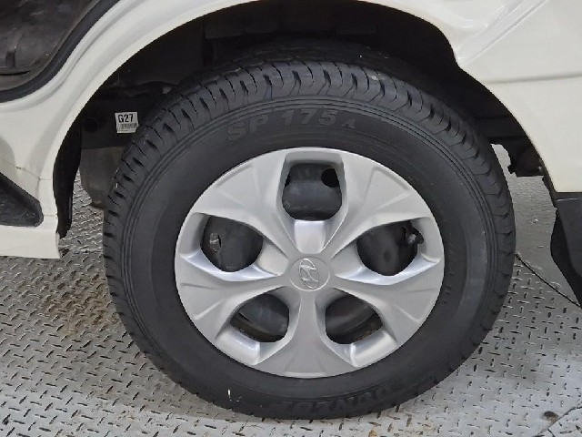 6081500521R17.jpg