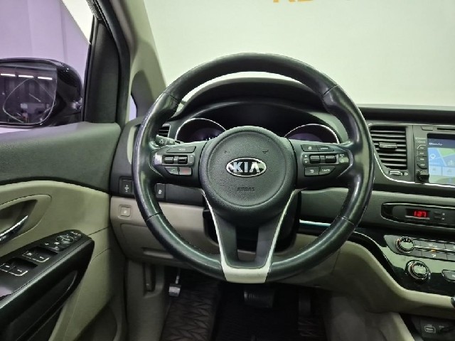 6081000532R9.jpg