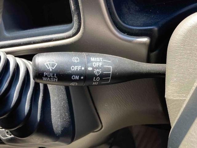 0803108A30260727W00109.jpg